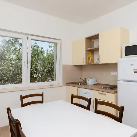 Вилла With Private Exit To The And Heated Pool Супетар